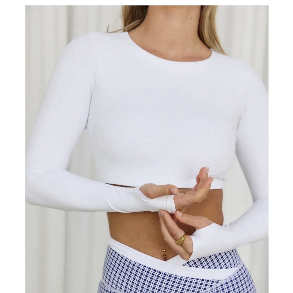 Astoria Live Luxe Staple Long Sleeved Crop Top White Large